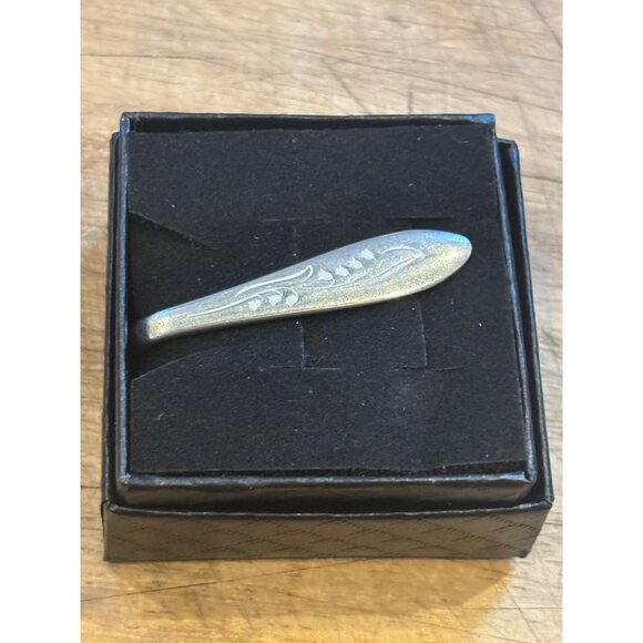 Sterling Silver Floral Design Tie Clip - Picture 1 of 4